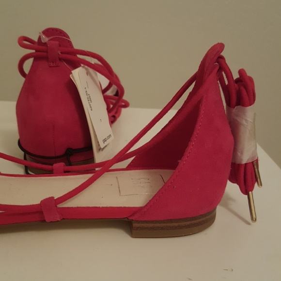 NWT Gap Suede Flats - Picture 5 of 5